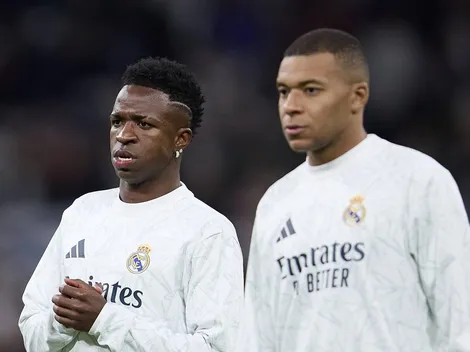 Mbappé não está feliz atuando de camisa 9