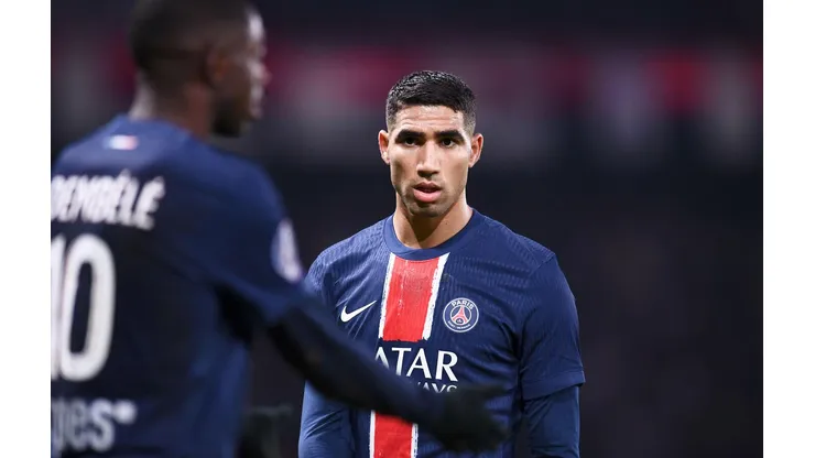 Hakimi durante a partida entre PSG e Lens, no dia 02 de novembro de 2024. (Icon Sport / Alamy Stock Photo)