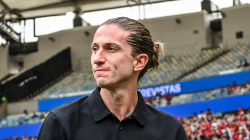 Filipe Luís, do Flamengo, ameniza atrito com Gabigol na Copa do Brasil.