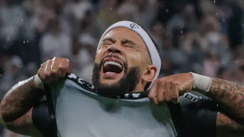 Memphis Depay, do Corinthians, abre o jogo sobre o dérbi: “Clima quente”