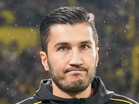 Arsenal pode garantir Malen do Borussia Dortmund nesta temporada