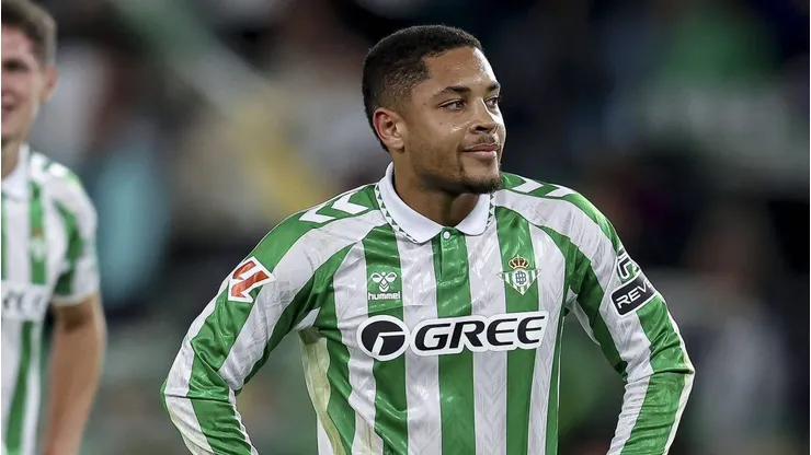 Barcelona pretende usar Vitor Roque como moeda de troca em busca de grande atacante
