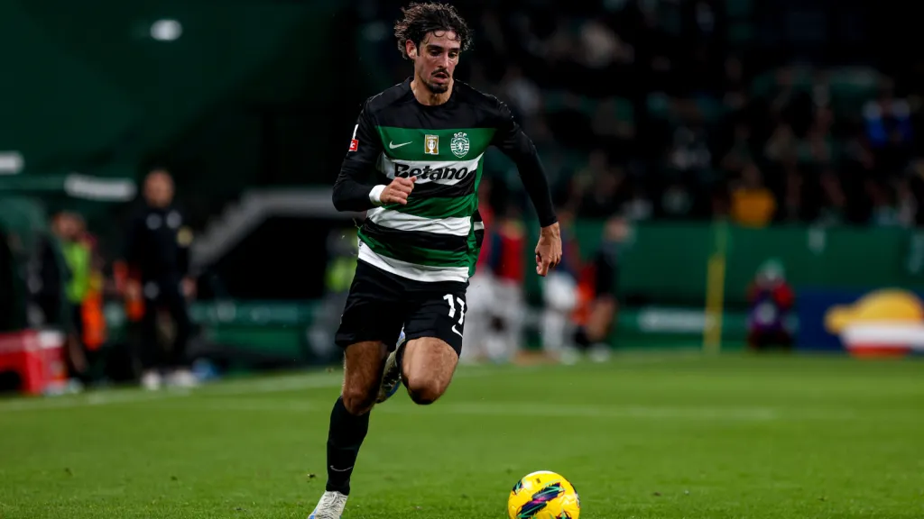 Trincão em partida pelo Sporting (Foto: IMAGO / Sports Press Photo)