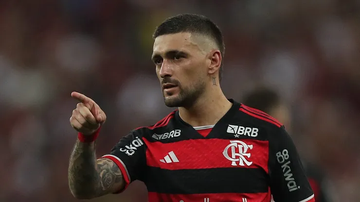 Arrascaeta é ídolo e tem 14 títulos na equipe do Rio. Foto: Wagner Meier/Getty Images