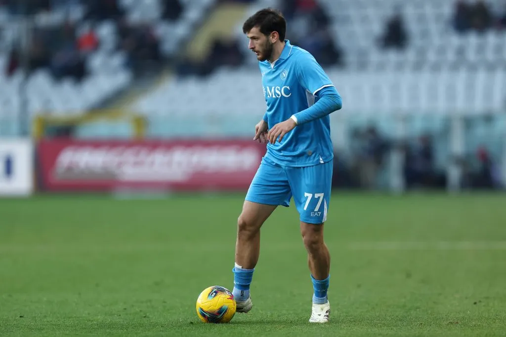 Kvaratskhelia em ação pelo Napoli.