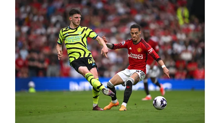 Manchester United e Arsenal duelam novamente nessa quarta-feira (Foto: Stu Forster/Getty Images)