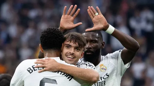 O Real Madrid está se preparando para oferecer um novo contrato ao jovem defensor Raúl Asencio, destacando sua evolução no clube e a crescente confiança da diretoria. (Foto: IMAGO / Alex Perez)