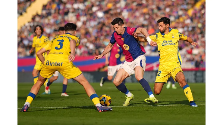 Barcelona e Las Palmas fizeram duelo atípico na última rodada de La Liga (Foto: Alex Caparros/Getty Images)
