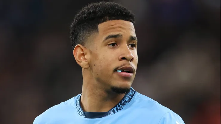 Savinho, do Manchester City, vira piada na Premier League e fãs detonam: "Se fosse o Antony...". (Foto: Imago)
