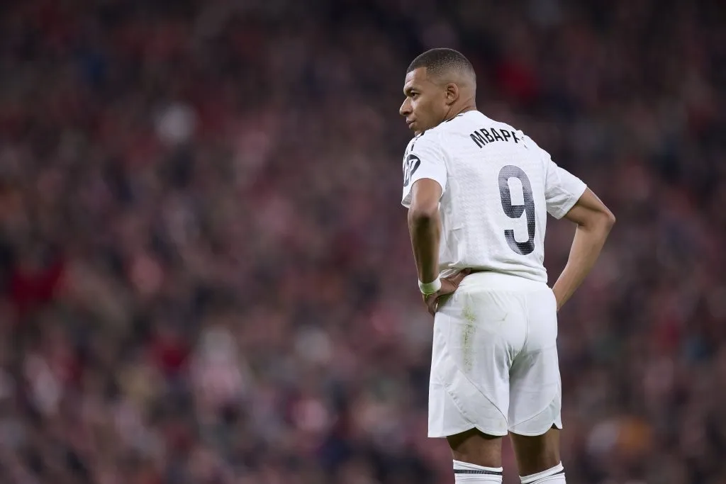Mbappé está abalado e triste no Real Madrid. Foto: Imago