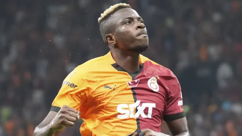 Victor Osimhen foi alvo do Chelsea e agora, sua cláusula pode despencar. Foto: IMAGO / Seskim Photo TR