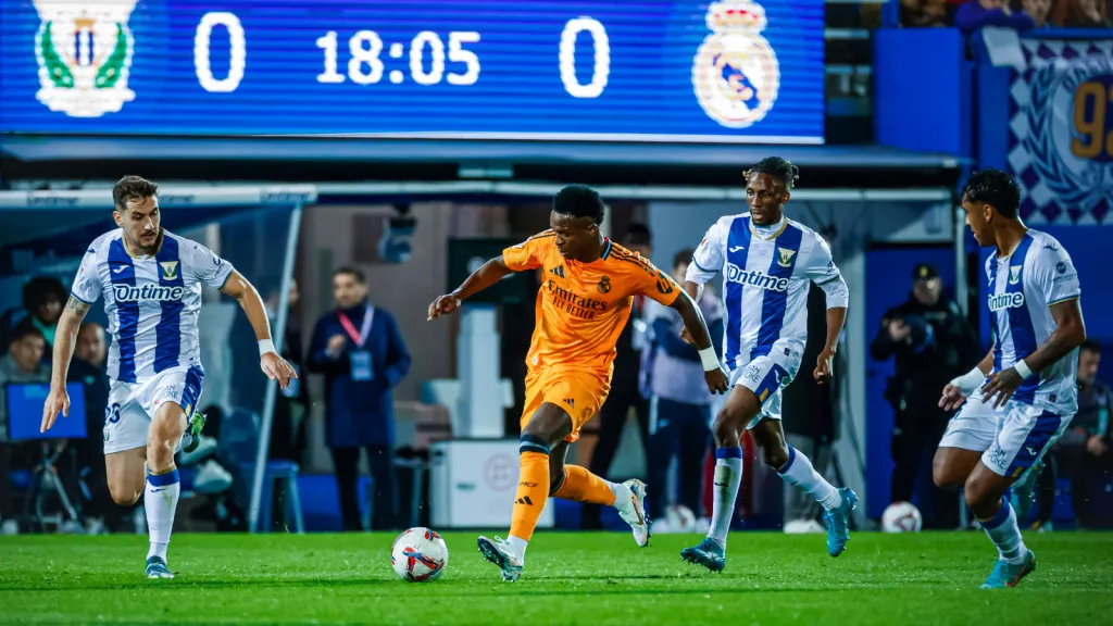 Vinicius Júnior em partida do Real Madrid (Foto: IMAGO / PGS Photo Agency)