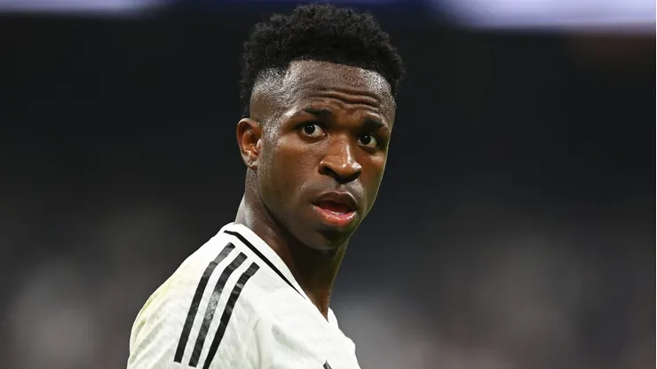 Gigante inglês decide pagar R$ 1,5 bilhão para tirar Vinicius Júnior do Real Madrid. Foto: Denis Doyle/Getty Images