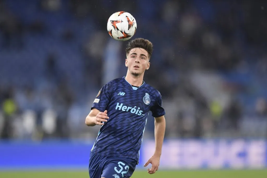 Martim Fernandes, do Porto, entrou na mira do Liverpool para 2025. foto: IMAGO /&nbsp;Insidefoto