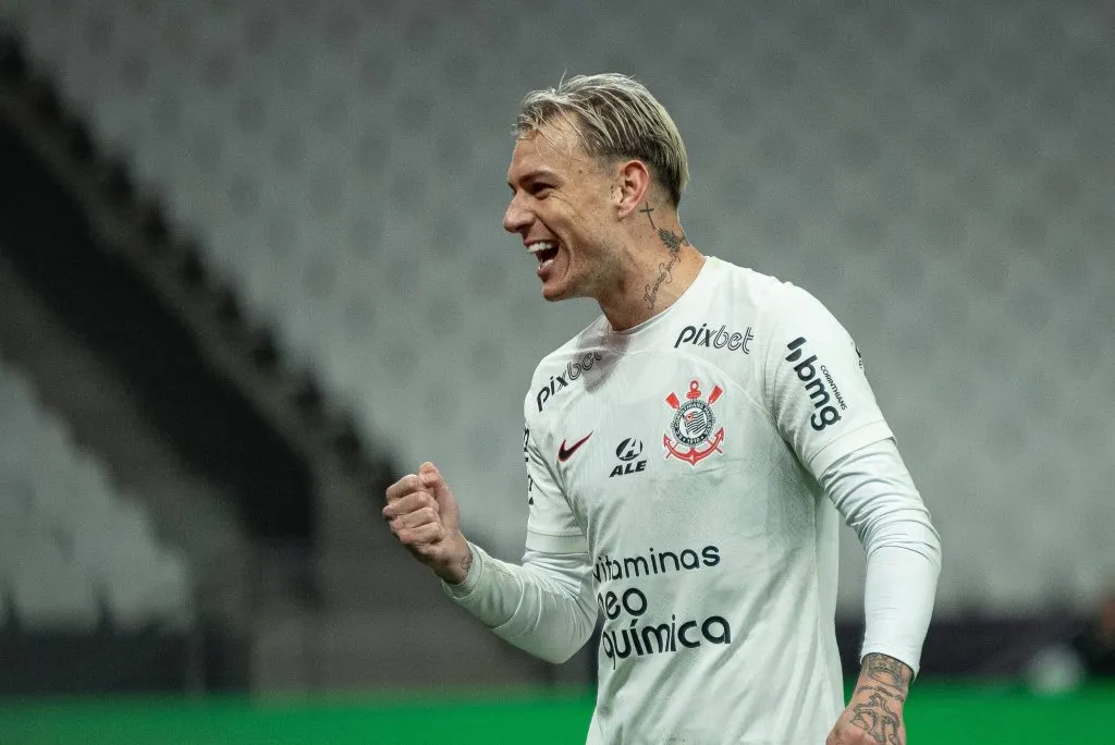 Roger Guedes nos tempos de Corinthians. Foto: IMAGO / TheNews2