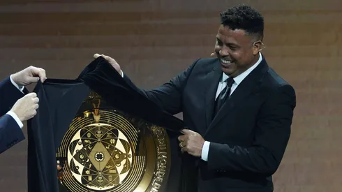 Ronaldo Fenômeno no sorteio do Super Mundial