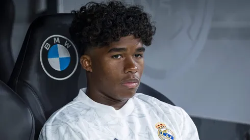 Endrick no banco de reservas