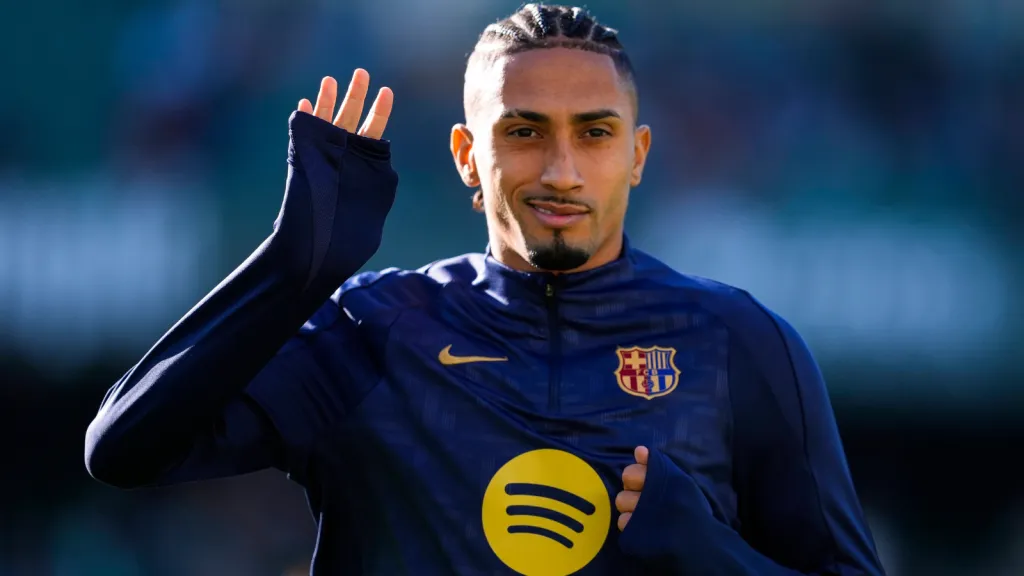 Raphinha antes de partida pelo Barcelona (Foto: IMAGO / ZUMA Press Wire)