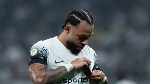 Memphis Depay, do Corinthians, fala sobre jogar com e sem pressão.