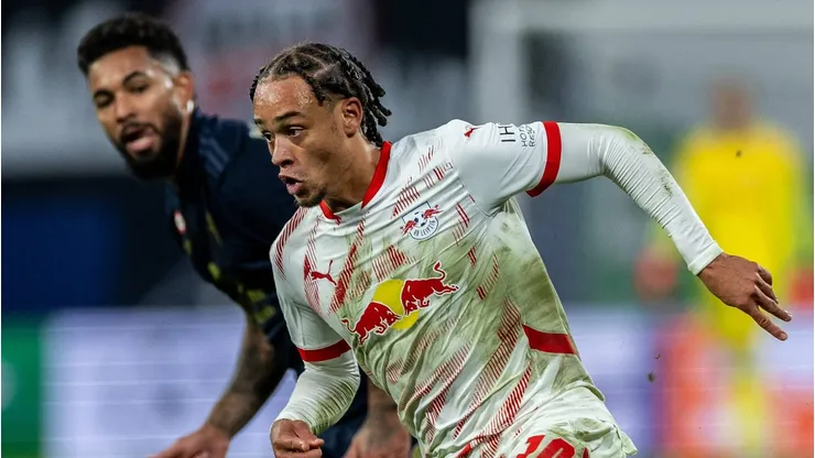 Após dificuldades na Juventus, Douglas Luiz atrai interesse de clubes ingleses como West Ham e Manchester United. (Foto: IMAGO / motivio)