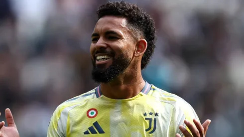 Douglas Luiz acerta com o Vasco; negociação aguarda aprovação final da Juventus. (Foto: IMAGO / Goal Sports Images)