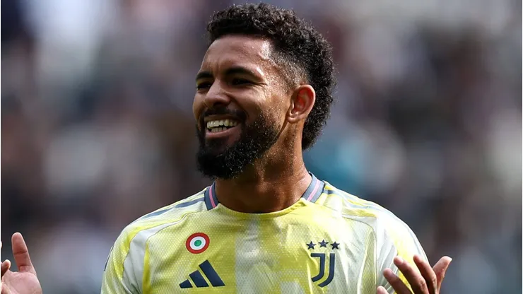 Douglas Luiz acerta com o Vasco; negociação aguarda aprovação final da Juventus. (Foto: IMAGO / Goal Sports Images)