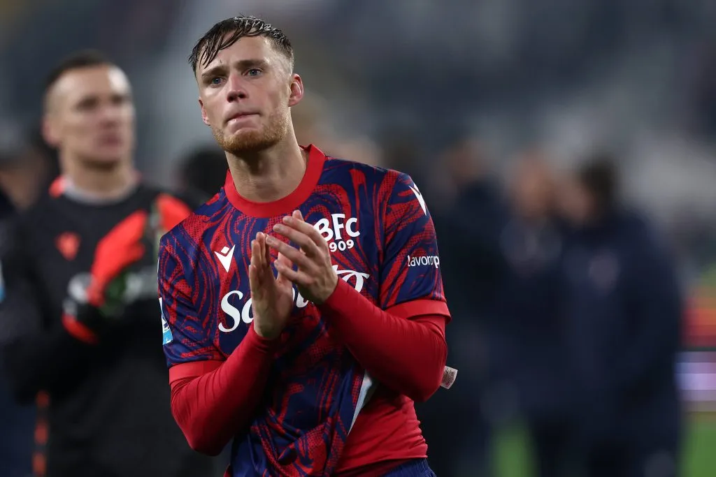 Sam Beukema já foi alvo de Arne Slot ainda no Go Ahead Eagles. Agora, ele novamente entra no radar do treinador, mas no Liverpool. Foto: IMAGO /&nbsp;Marco Canoniero