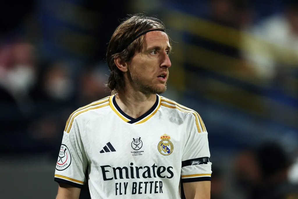 Modric quer renovar. (Photo by Yasser Bakhsh/Getty Images)