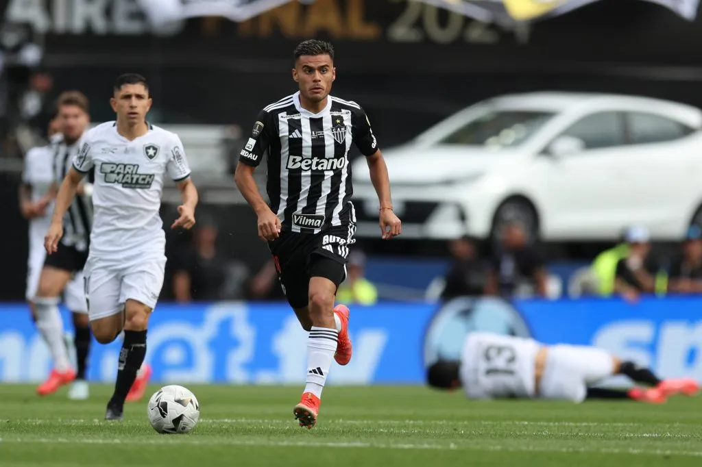 Fausto Vera em ação pelo Atlético Mineiro contra o Botafogo. Foto: Imago