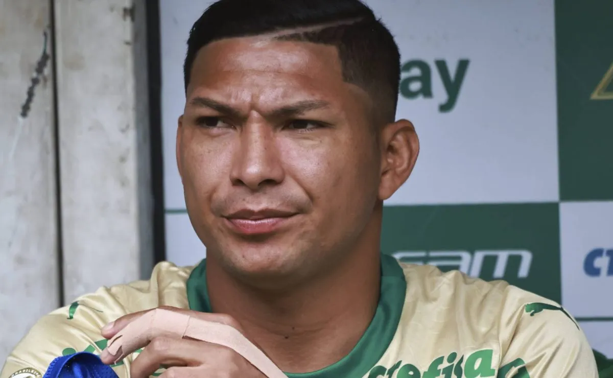 Oli Driver Rony Rony prepara saída do Palmeiras e aguarda ofertas de México e Arábias