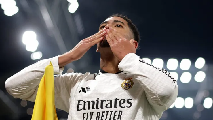 Jude Bellingham comemorando seu gol pelo Real Madrid contra a Atalanta na Champions