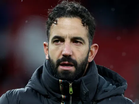 Manchester United tenta a contratação de Osimhen