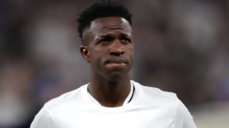 Vinícius Júnior com a camisa do Real Madrid na Champions League.