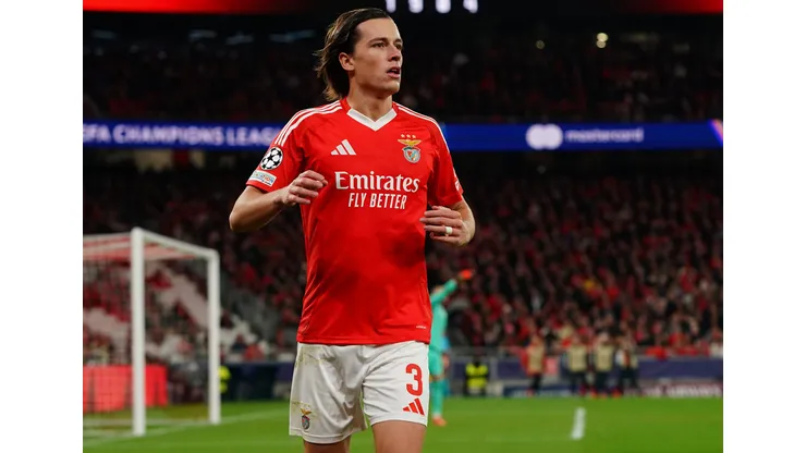 Álvaro Carreras, atleta do Benfica vem atraindo gigantes clubes (Photo by Gualter Fatia/Getty Images)