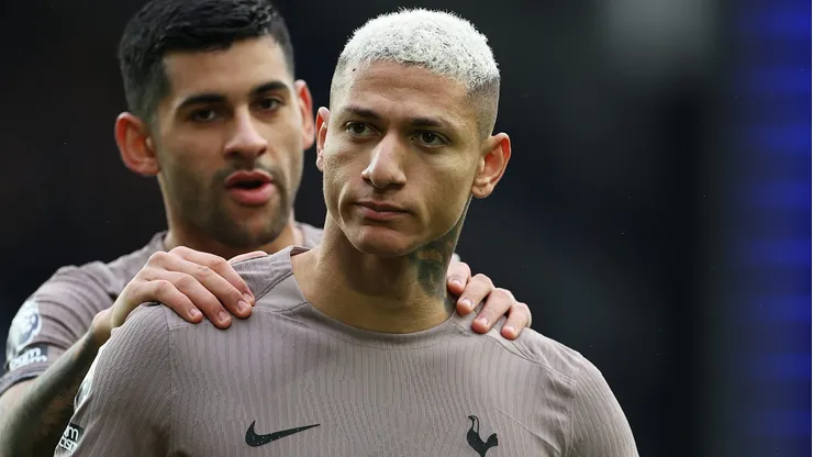 Palmeiras pode perder a contratação de Richarlison para outro grande clube (Photo by Clive Brunskill/Getty Images)