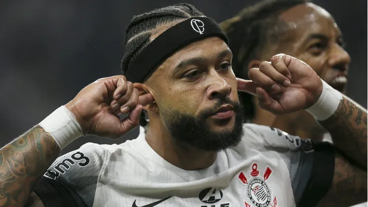 Corinthians não para em Memphis Depay e inicia negociações com outro grande craque europeu (Photo by Ricardo Moreira/Getty Images)