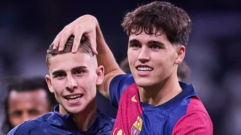 Com maturidade, habilidade e uma parceria sólida com o experiente Iñigo Martínez, Cubarsí se consolida como peça-chave na defesa catalã e promete ser um dos grandes nomes do futebol europeu. (Foto: IMAGO / Alterphotos)