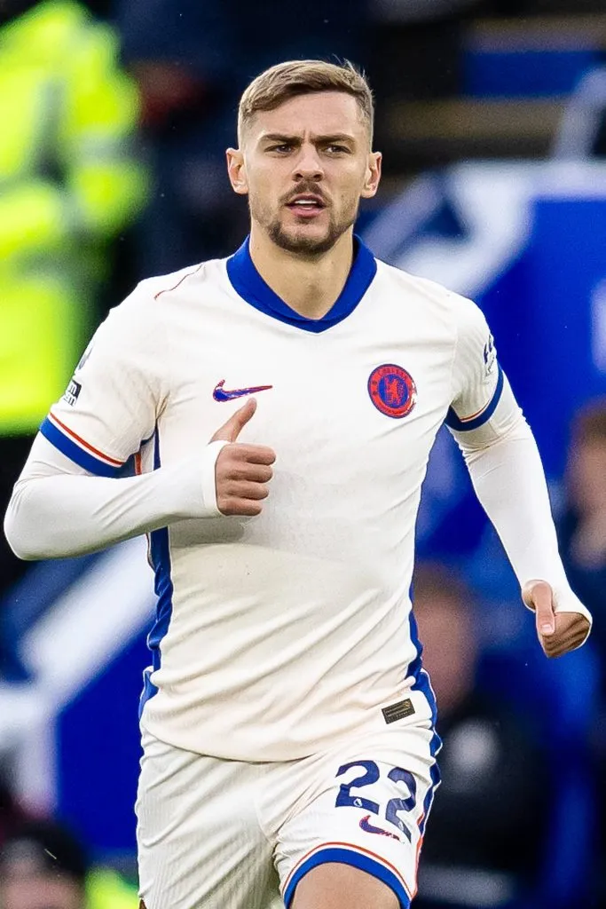 Chelsea pode se desfazer de Kiernan Dewsbury-Hall. Foto: IMAGO /&nbsp;Pro Sports Images