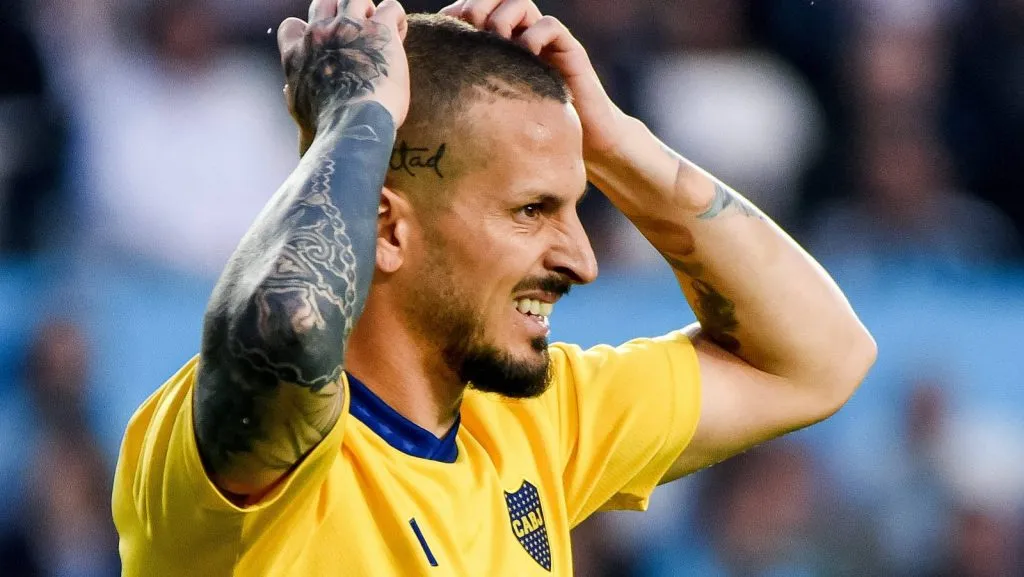 Darío Benedetto, do Boca Juniors, durante a partida da Liga Argentina entre Racing Club e CA Boca Juniors, disputada no Estádio Presidente Perón em 24 de outubro de 2023, em Buenos Aires, Argentina. (Foto: IMAGO / Pressinphoto)