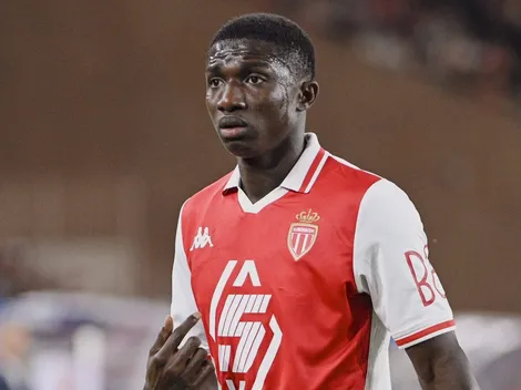Barcelona monitora jovem talento Lamine Camara do Monaco