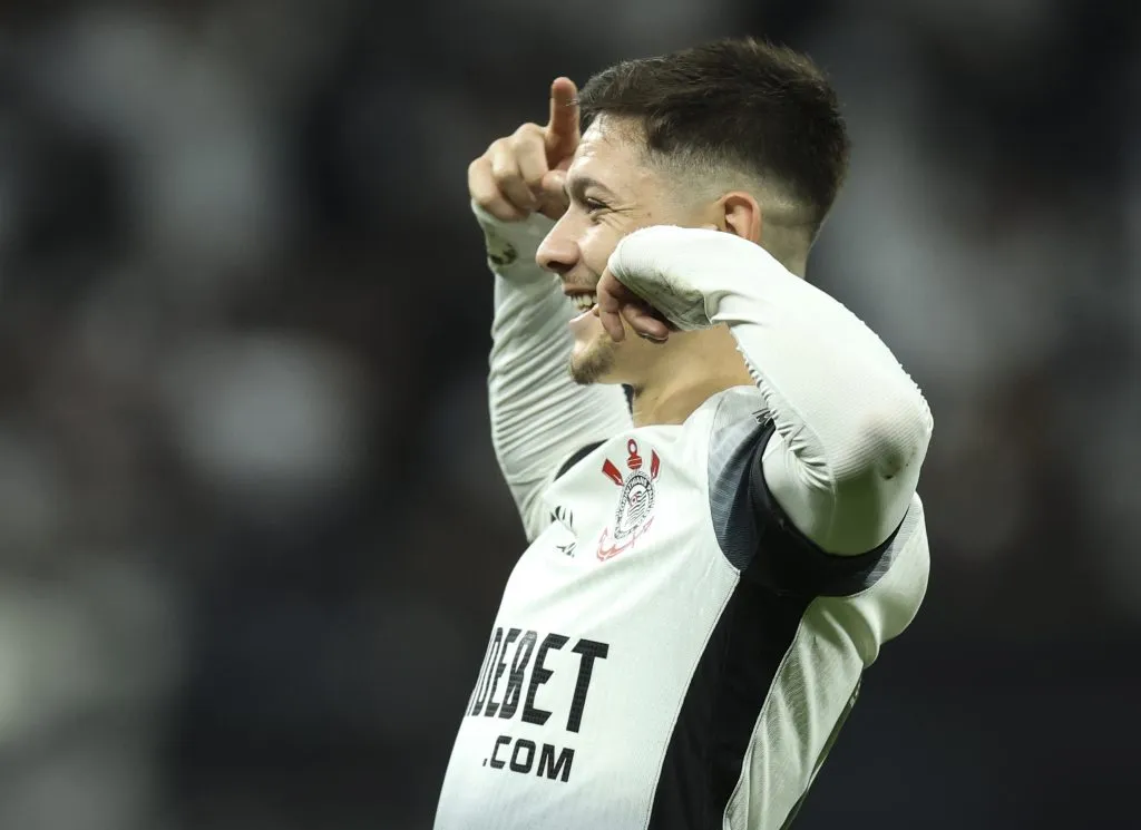 Garro e sua marcante comemoração (Photo by Alexandre Schneider/Getty Images)