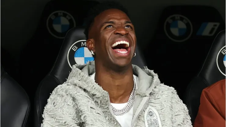 Vini Jr foi eleito o melhor jogador do mundo pela FIFA.