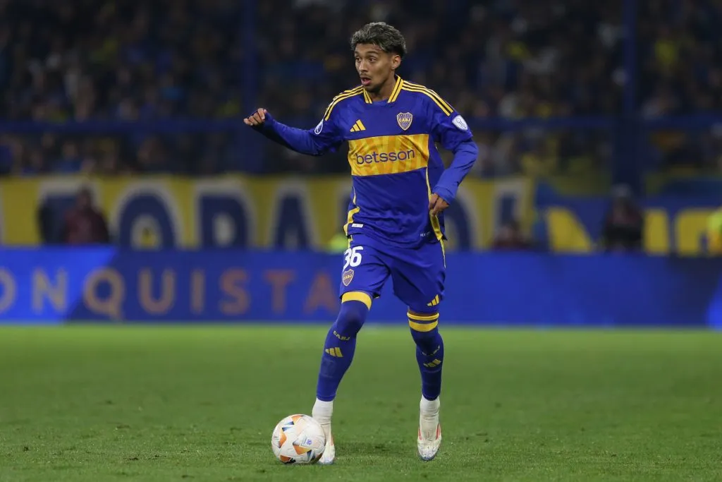Cristian Medina com a camisa do Boca Juniors. (Photo by Daniel Jayo/Getty Images)