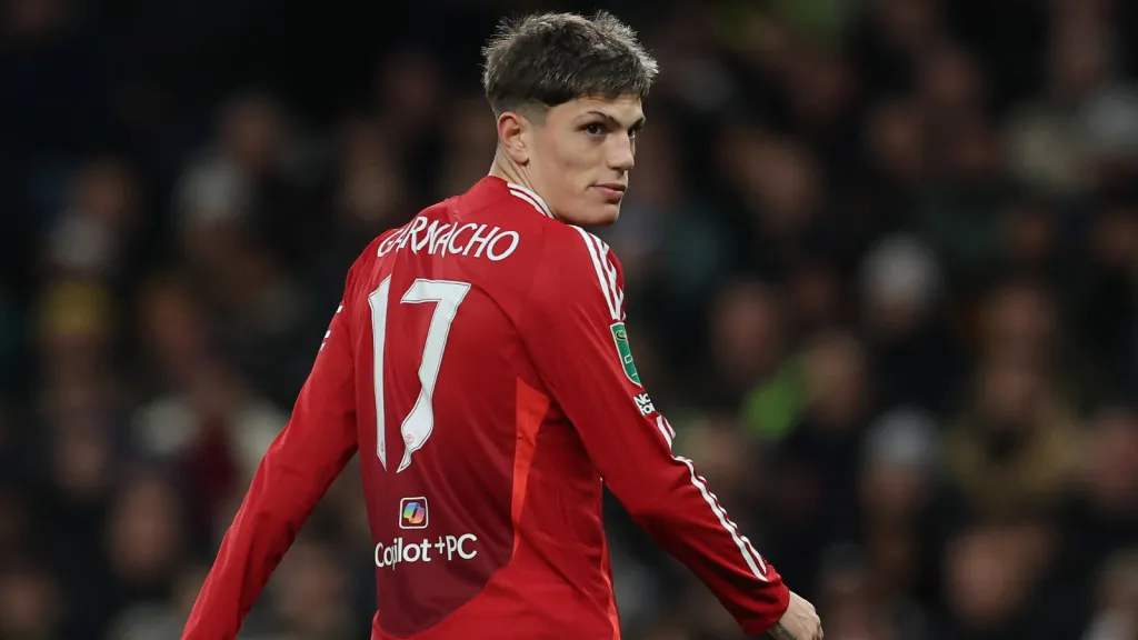 Alejandro Garnacho em jogo do Manchester United (Foto: IMAGO / Sportimage)