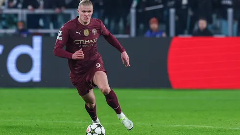 Haaland em ação pelo Manchester City