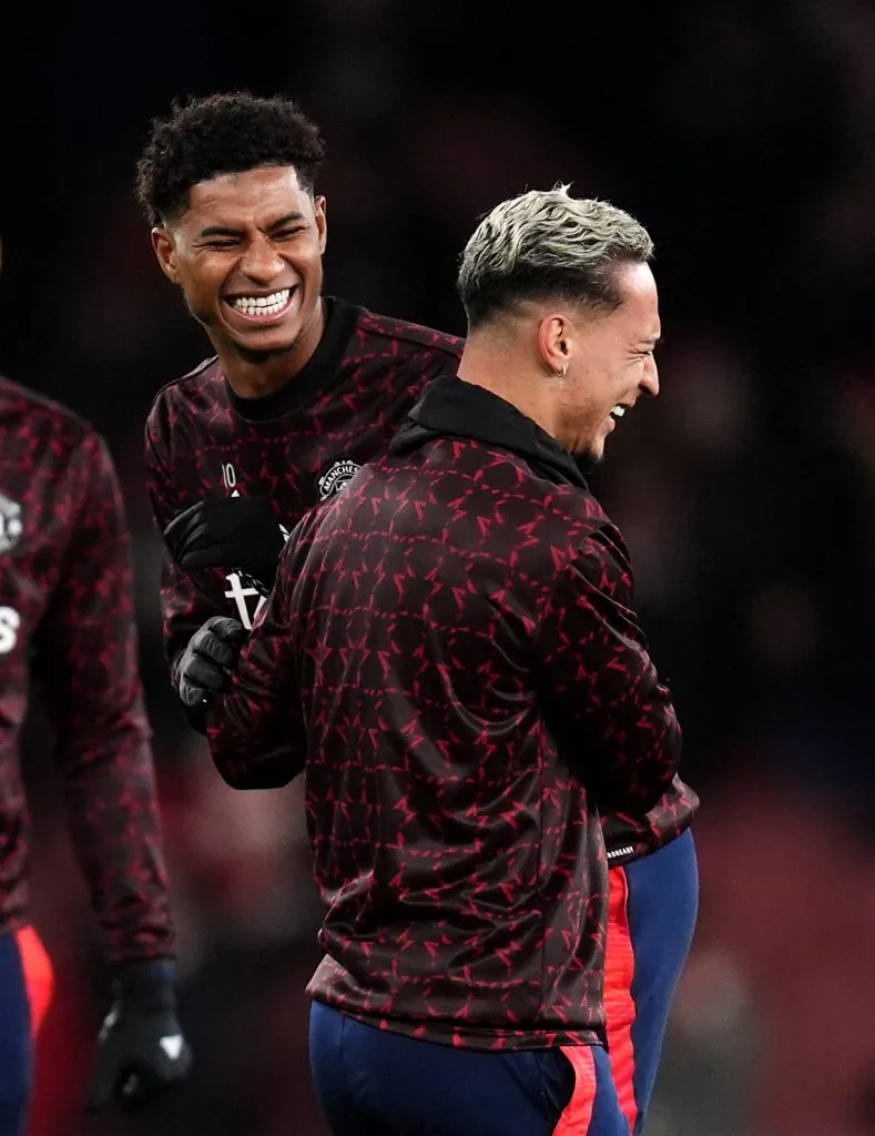 Rashford e Antony, que também deve sair, no United. Foto: IMAGO / Images PA.