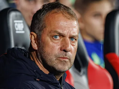 Arne Slot, do Liverpool, que apostar em meia Gavi