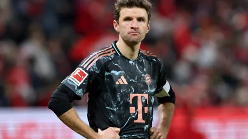 Thomas Müller, jogador do Bayern de Munique em campo – (Photo by Alexander Hassenstein/Getty Images)