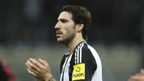A Juventus mantém o foco na contratação de Sandro Tonali, mesmo diante da resistência do Newcastle. (Foto: IMAGO / Colorsport)