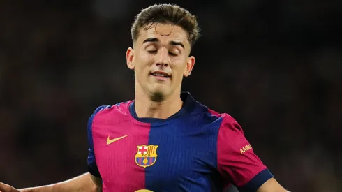 O jovem talento do Barcelona, Gavi, chamou a atenção ao entrar em campo com a mão enfaixada na vitória do time sobre o Barbastro na Copa do Rei. (Foto: IMAGO / Pressinphoto)